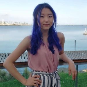 Meet your Posher, Agnes